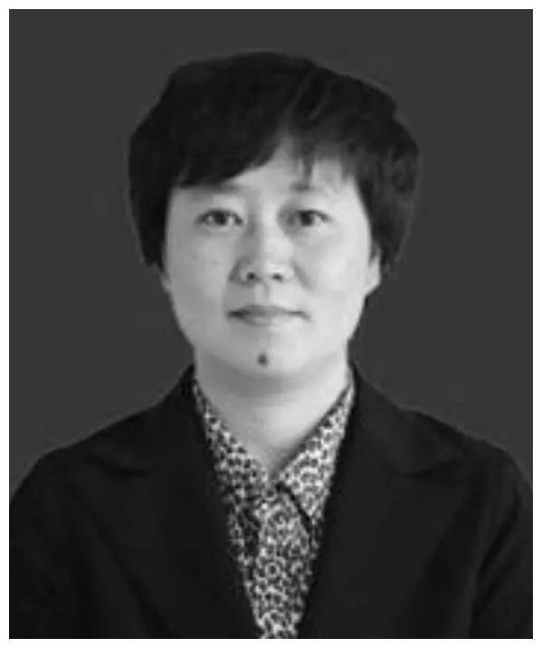 痛心!山西一53岁女县委书记先出车祸后坠楼身亡,履新不足4个月