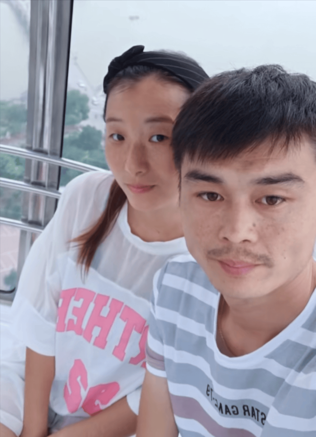 原来倪万辉因为年纪小的原因,工地上有些老大哥总是会刁难他,经常让他