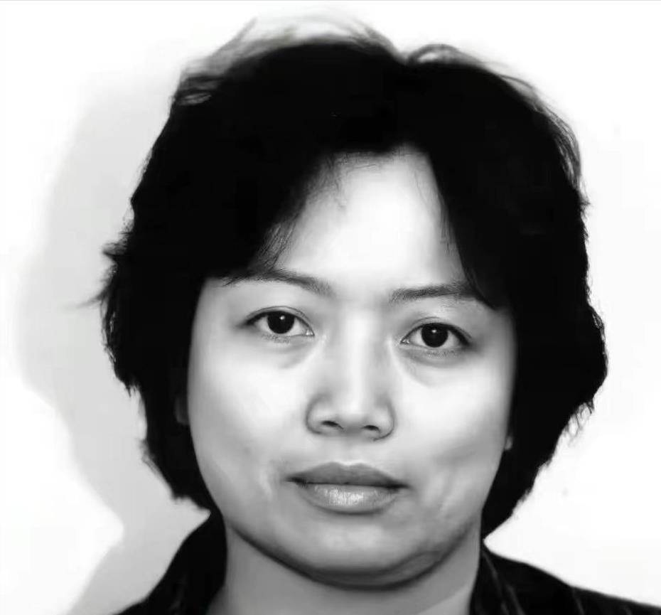 2014年福建一全球女通缉犯去世,160辆林肯千人为她送行,她是谁