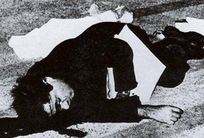 1972:"黑九月"喋血慕尼黑,人质惨遭血洗,西德警察被狂喷