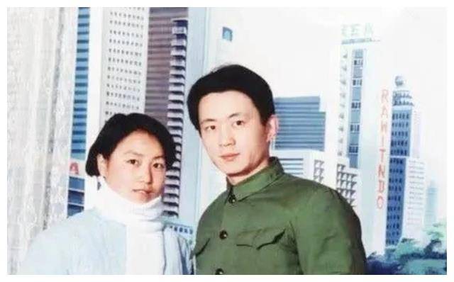 2004年任长霞因公殉职,近20万人眼含热泪送行,解密其死亡真相