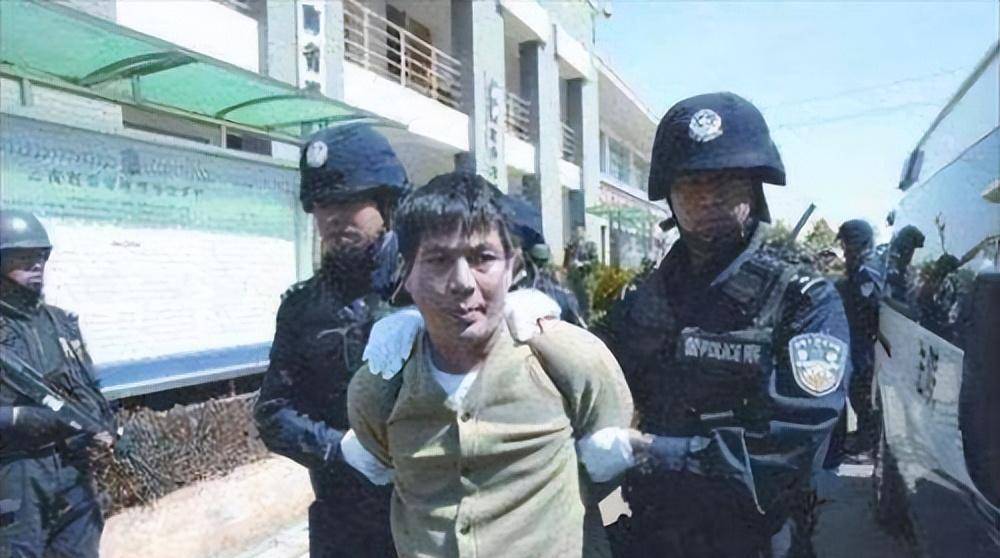 悍匪林来福:吃掉27名黑老大,死前提出唯一要求:与女友办场婚礼