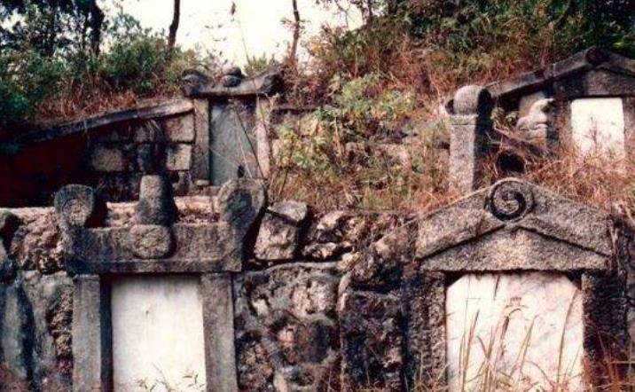 曾国藩的墓多次遭破坏,最后一次被炸开后,他的墓怎样了?