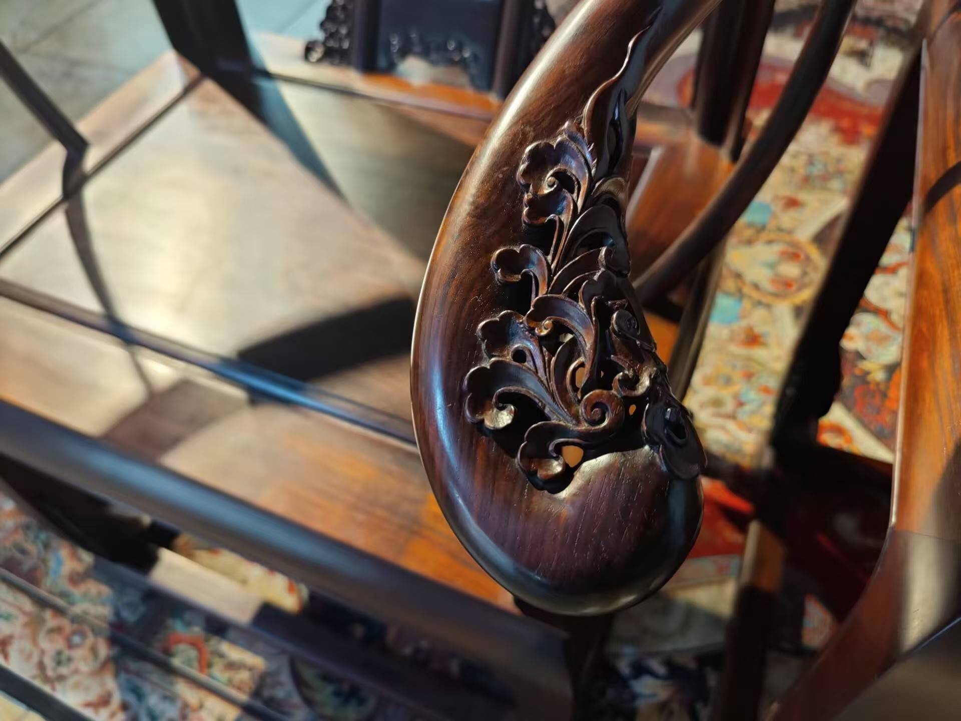 山东工艺美术大师王义老师作品 大红酸枝家具 诗礼传家圈椅三件套