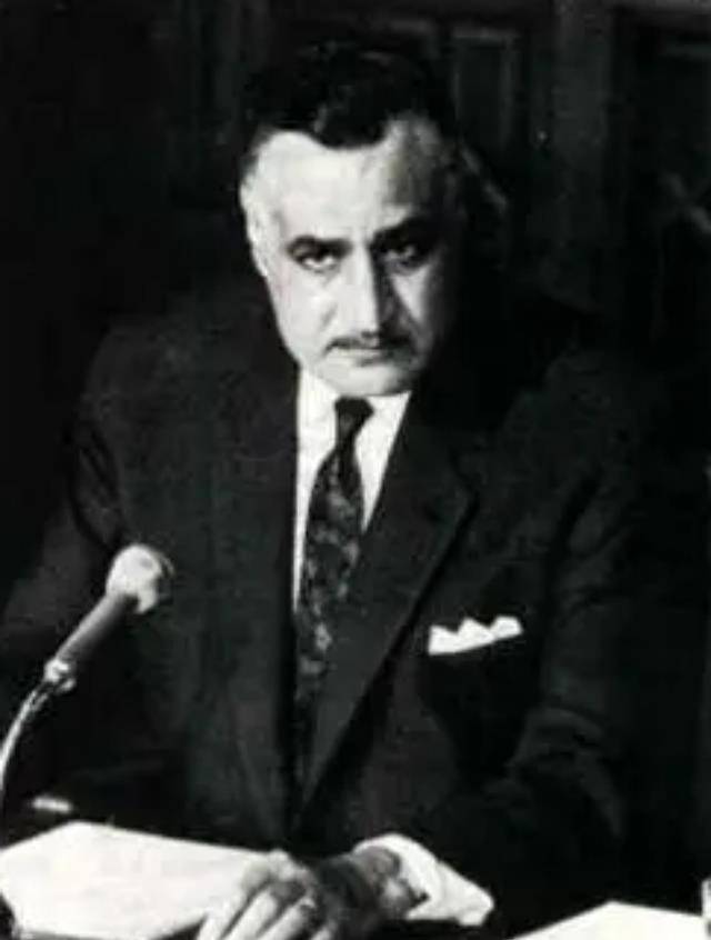 丘吉尔_艾登_艾森豪威尔