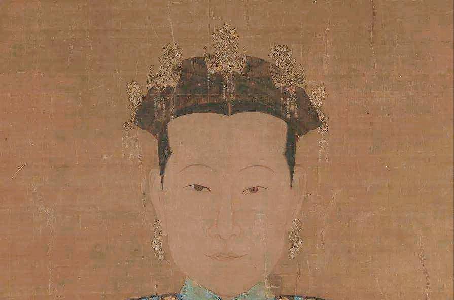 自额亦都始,钮祜禄氏便与爱新觉罗家族有紧密的联姻关系,努尔哈赤曾