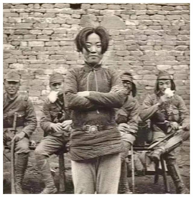 女英雄成本华被日寇轮番蹂躏,死前要求拍照,后来让日寇后悔不已_鬼子