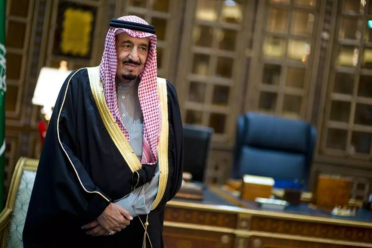 回顾:沙特王储萨勒曼,软禁王室,肢解记者抓捕亲叔叔