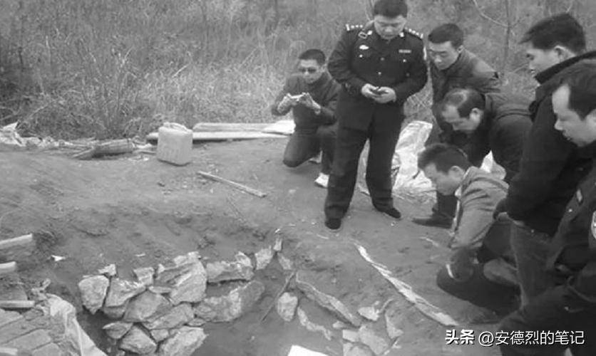 做梦梦到地下埋的死人（梦见埋死人下葬） 做梦梦到地下埋的死人（梦见埋死人下葬） 卜算大全