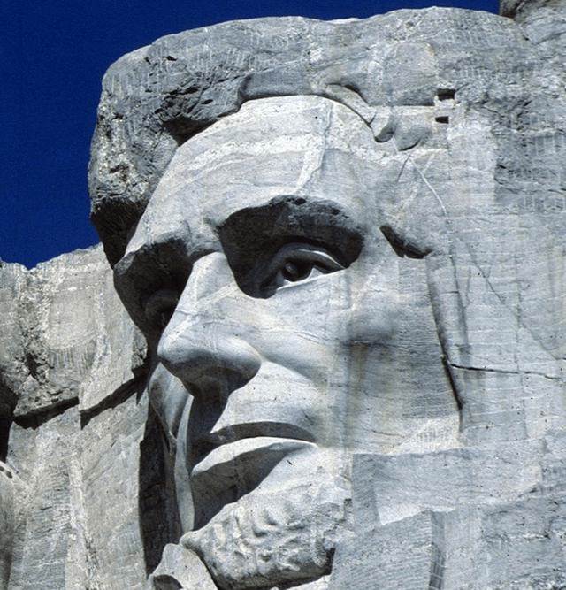 400名工人耗时14年,在一座山上雕刻了四位美国总统头像!
