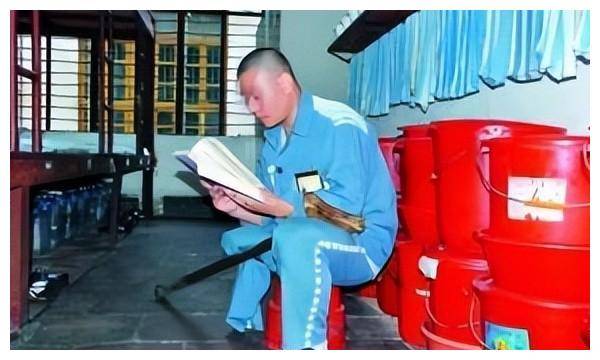 2003年,韶关监狱数千女犯南迁广州,结束广东男女犯同监历史