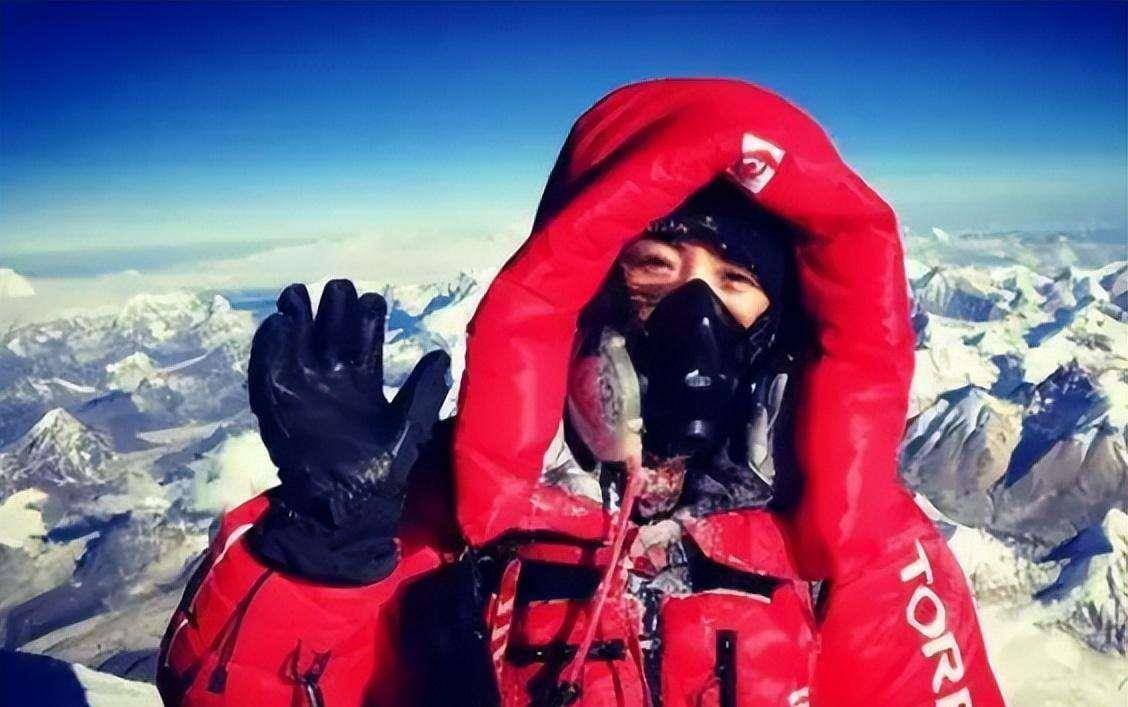 在王静的引导下,"探路者"一方面重新为产品定位,另一方面也逐渐完善