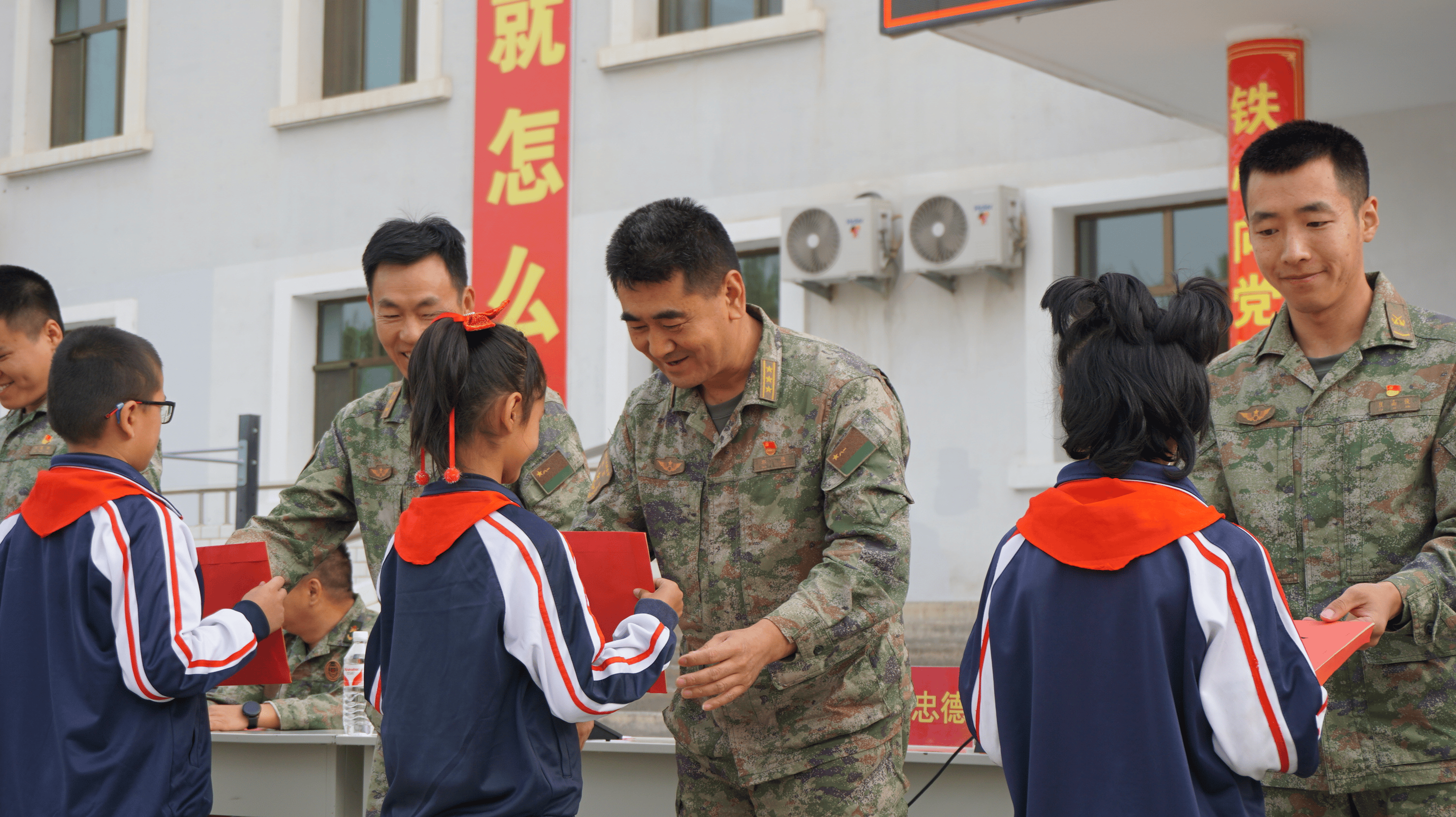 岳普湖县第一中学地址图片