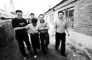 辽宁特大杀人案:凶手非常仇视社会和女性,9年强奸10人,杀45人