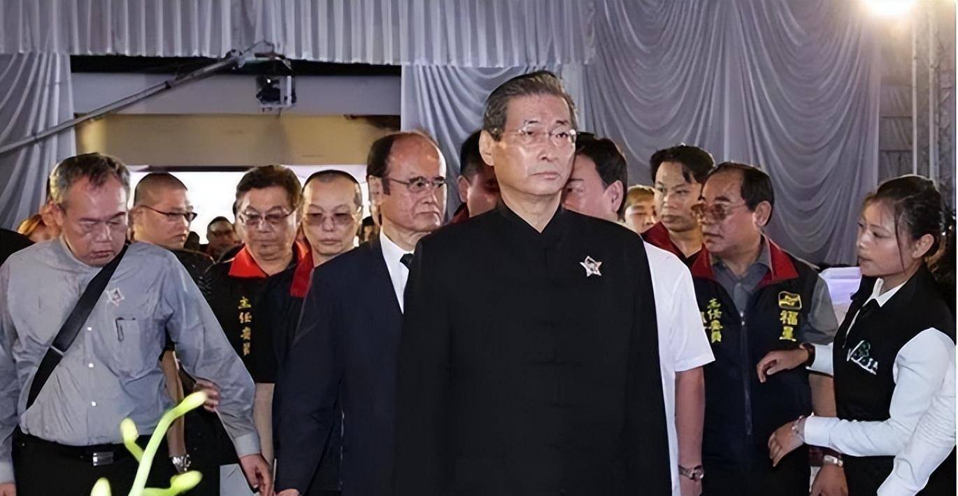 黑帮大佬到坚定促统者!"白狼"张安乐不惧民进党打压为统一而战