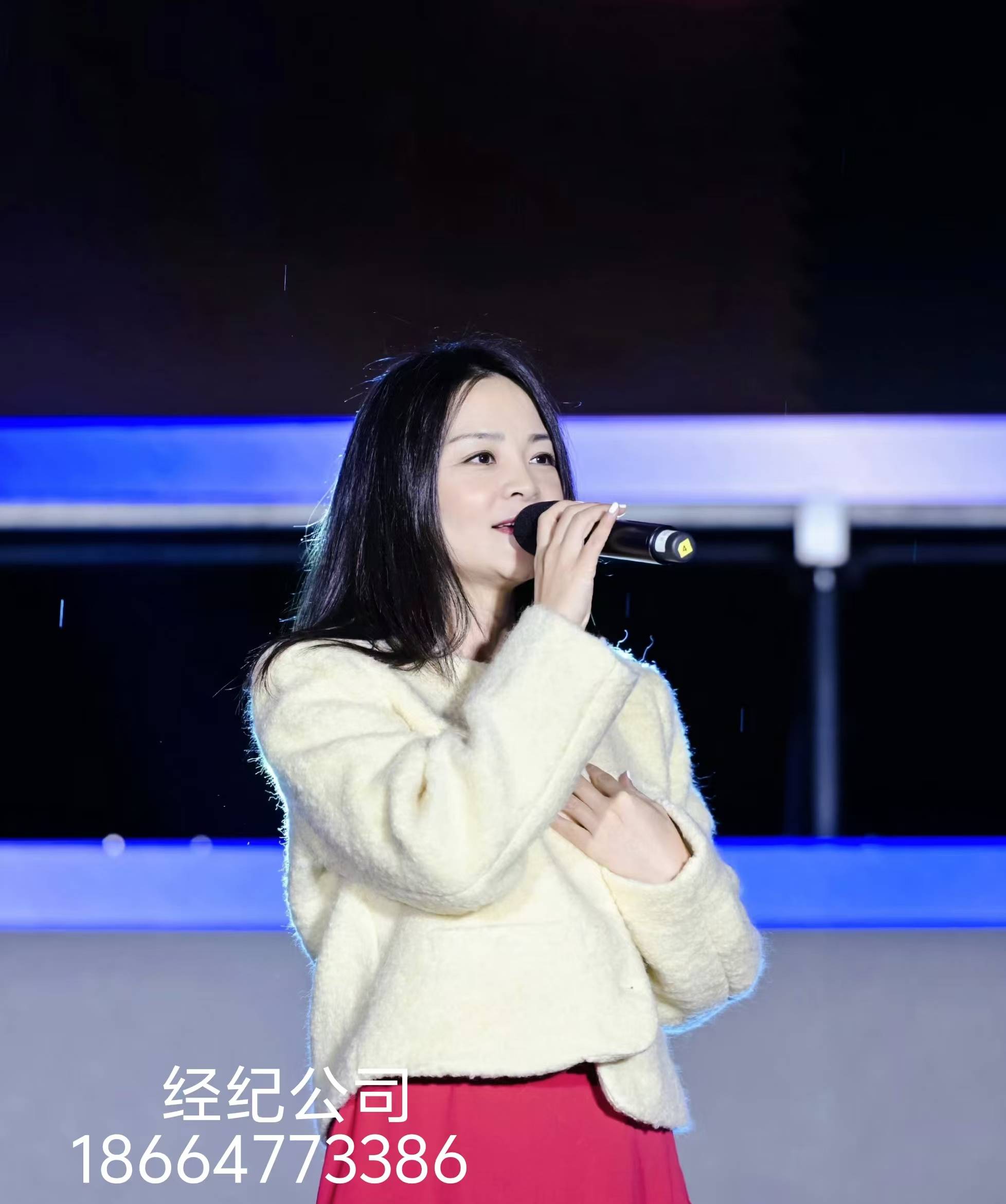 马郁 用歌声书写情感传奇