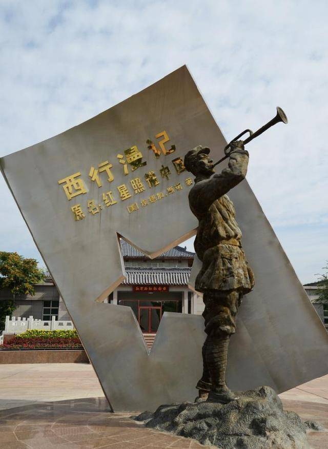 司令是元帅,副司令是元帅,参谋长是元帅,红军这支部队:真牛!