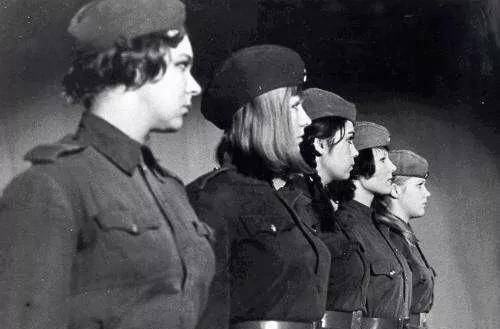 马卡洛娃是谁?苏联克格勃为什么要花30年抓她?