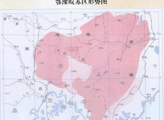 黄麻起义后,国军12军围剿黄安,麻城的农军,农军寡不敌众,被迫集中72人
