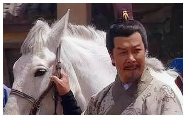 闲话三国:凤雏庞统死于雒城之战,其中的真相到底如何?