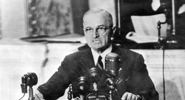 美国历史上最幸运的总统,刚上台就拯救了世界_杜鲁门_罗斯福_时候