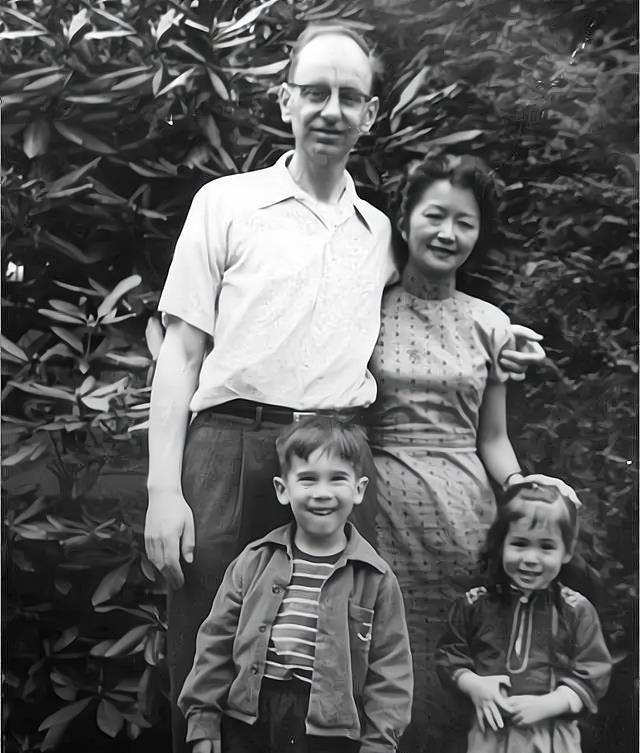 卞之琳:70岁与初恋重逢,爱情于他终是如窗外的风景