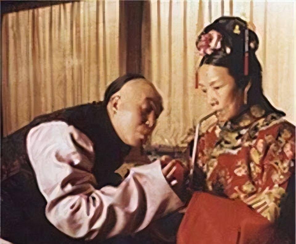 慈禧洗完澡后,为何经常会留李莲英独处呢?