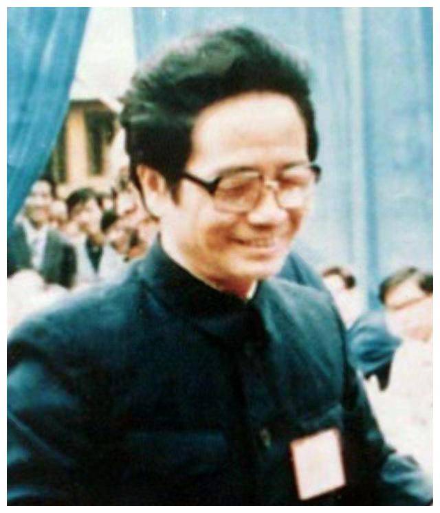 他曾任重庆市长,带动重庆改革开放,后官至正部级,享年70岁