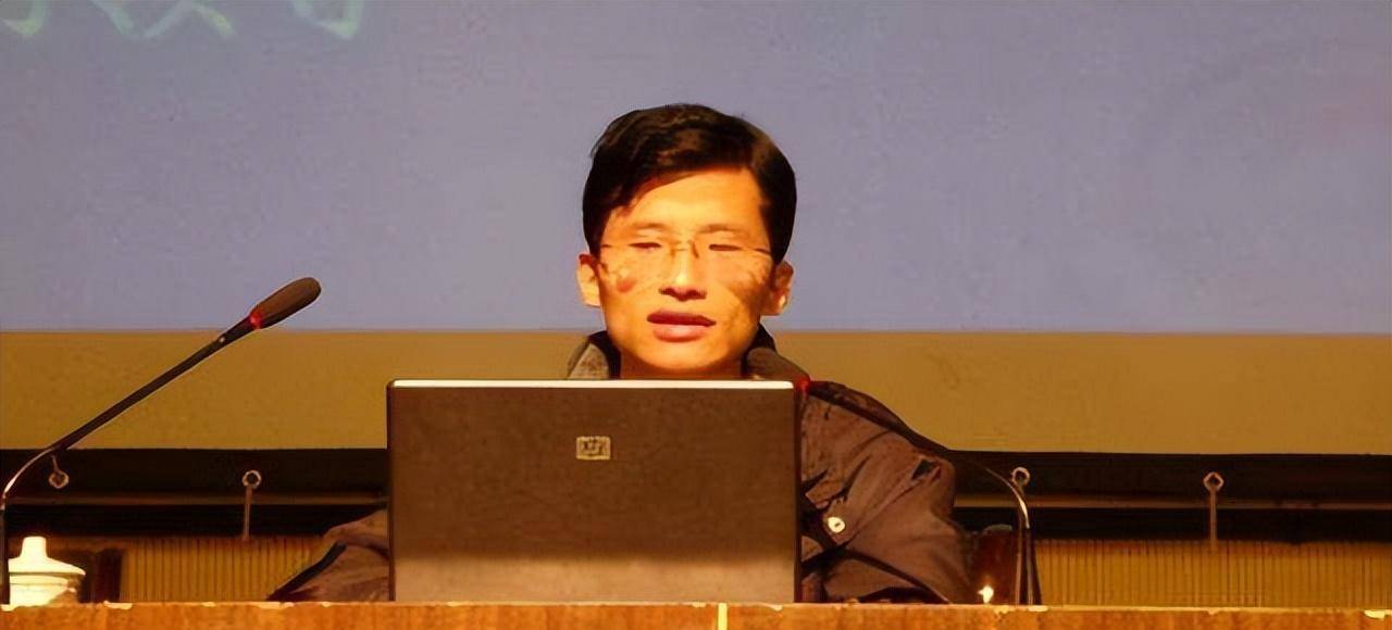 被打扰的儿媳与其争吵,婆婆杀了儿媳_徐艺丽_董岗彪_刘秀英