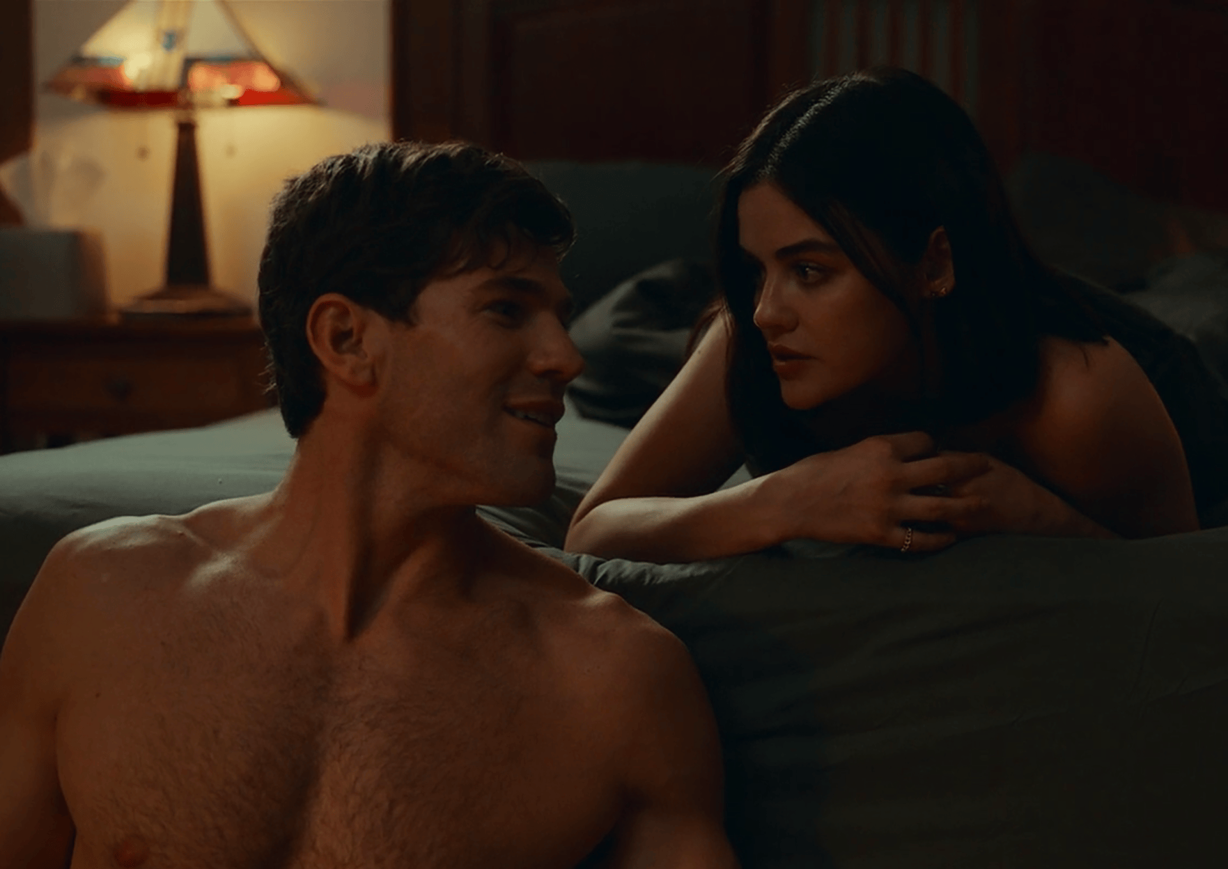 观看我家也有大明星| 季1 剧集6 | HBO Max, image size:1763x1248