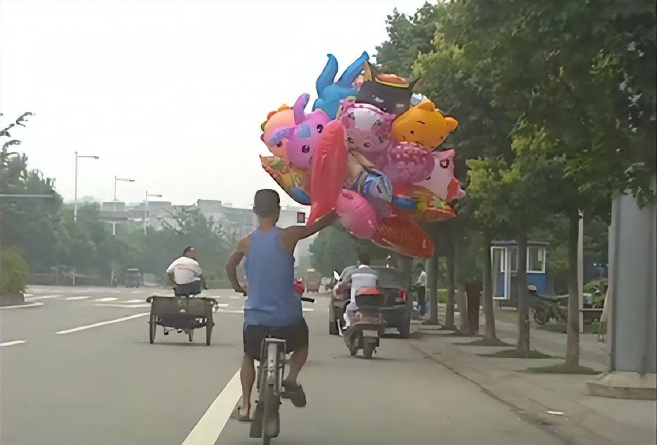 谭乔:开不出罚单的交警,主持谭谈交通十三年,为何主动递交辞呈