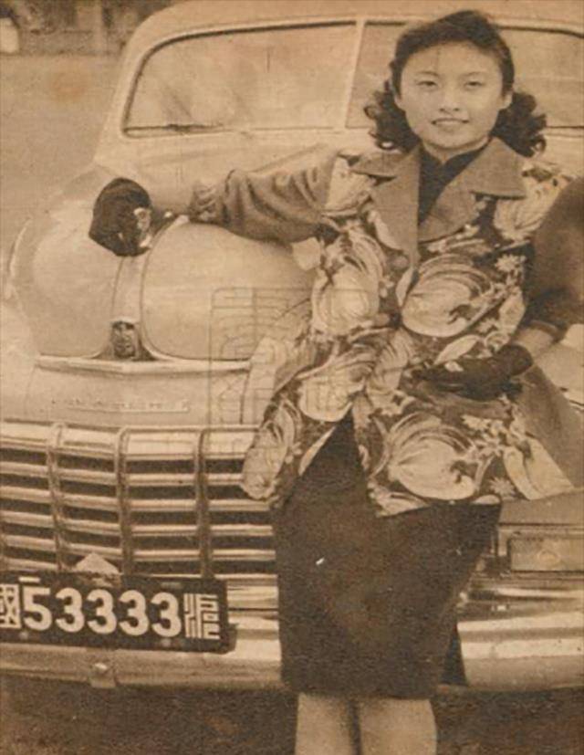 仍追爱交际花妻子入狱5年,他不离弃后白头到老_程述尧_黄宗英_吴嫣