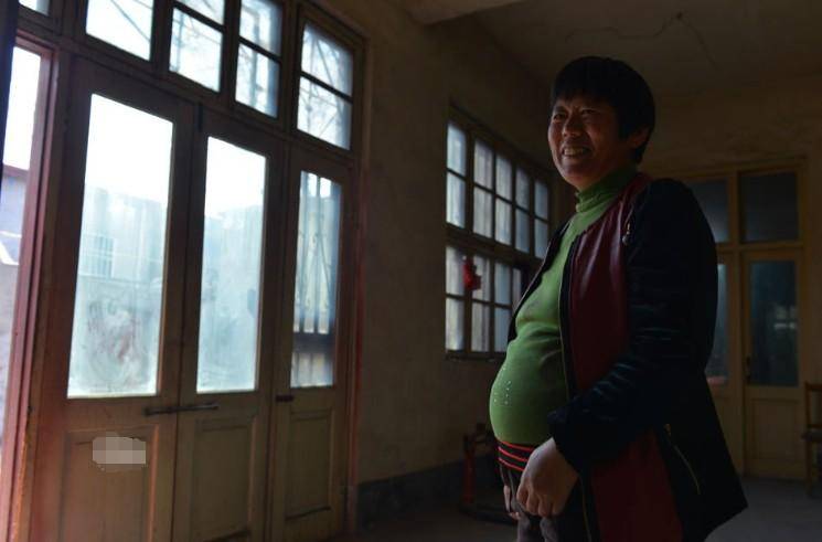 怀二胎,只为生儿子养老,全然不顾2岁孙女的感受_刘桂兰_何敬运_医生