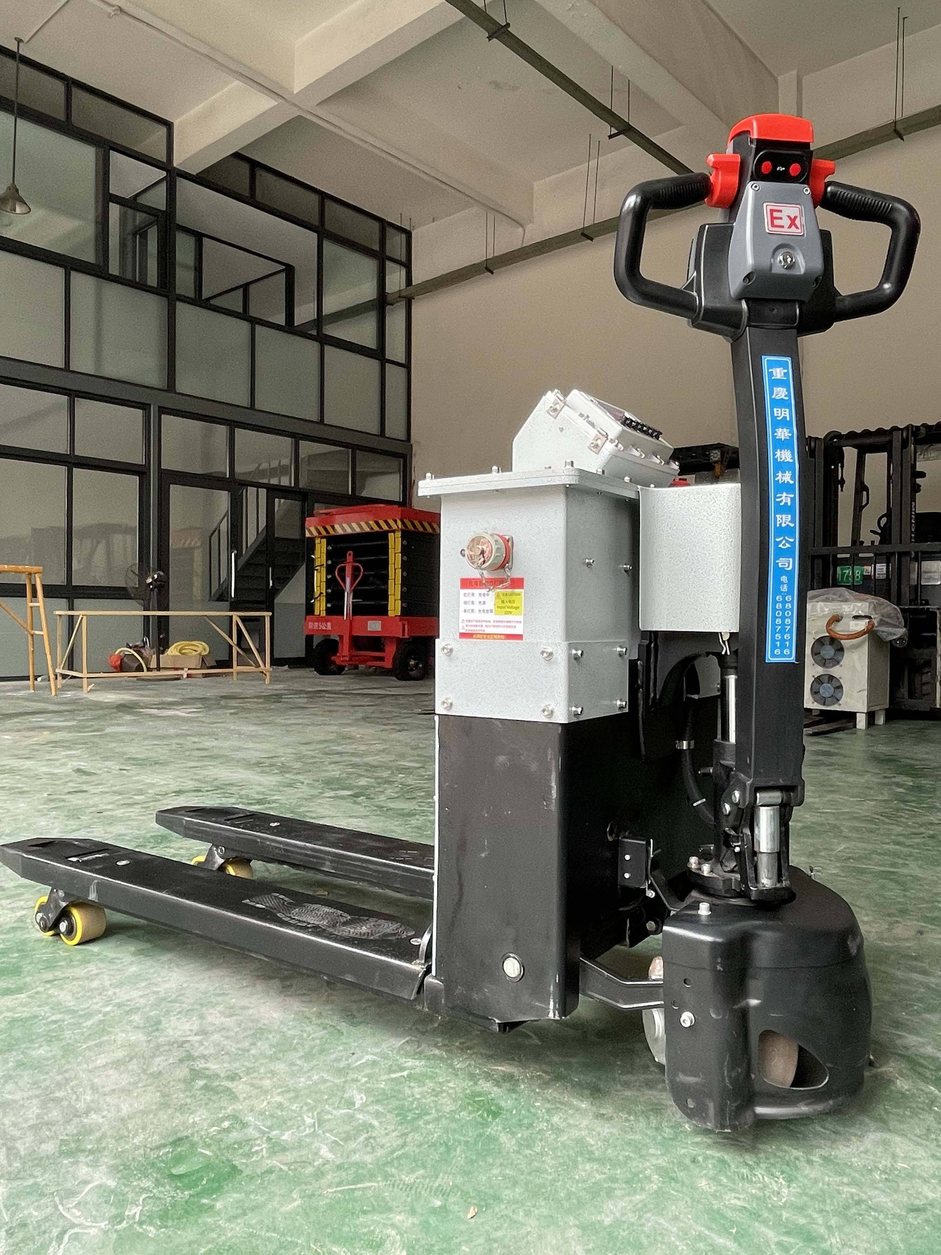防爆电动搬运车:工业安全的守护者