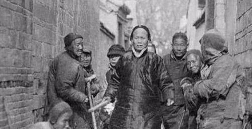 封建主 来自搜狐网