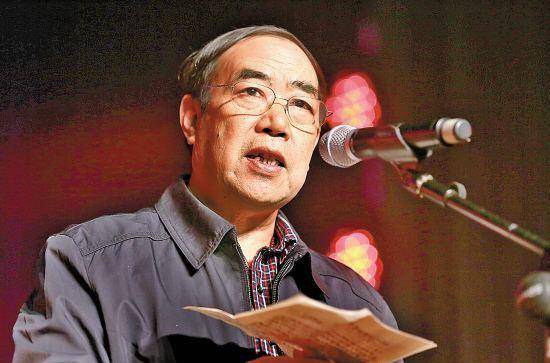 贾平凹的乡愁:指望传宗接代的孙子,反倒说不出自己爷爷的名字