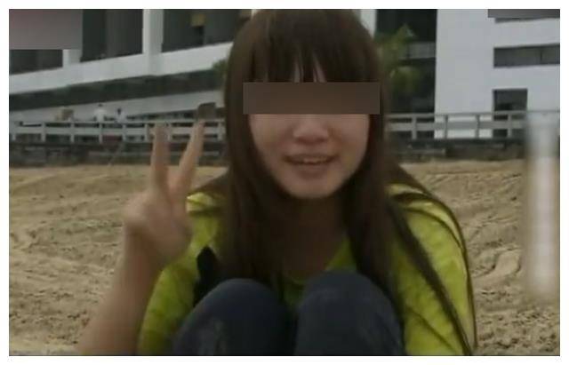 2014年,安徽某河面飘着一妙龄少女,以为没救时,却突然睁开双眼_王倩倩