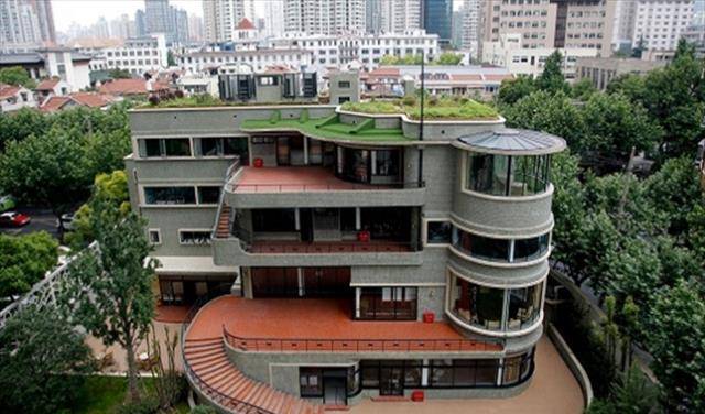 豪宅绿屋往事:吴同文与姨太太双双赴死,房子归还后原配不愿入住_贝娟