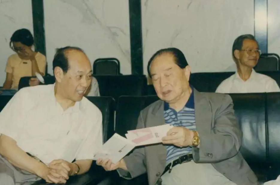 原创汪道涵:原上海市市长,父亲是同盟会元老,长子是中将,享年90岁