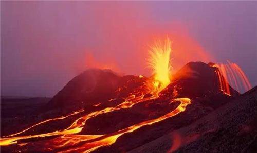 中国最大的火山图片