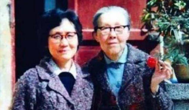 孑然一身熬过半世,他却已儿孙满堂_张茂渊_李开弟_爱情
