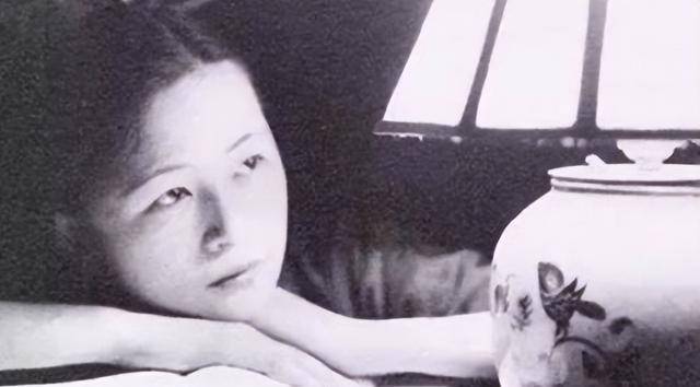 陆英:16年间生下14个孩子,36岁那年因拔牙引发血毒症不幸离世