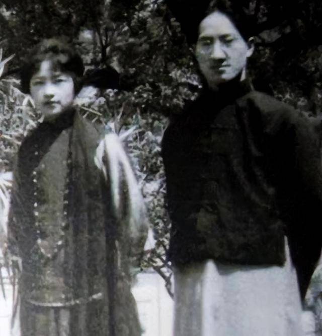 金庸笔下的"表哥":风度翩翩却都风流无度,原型人物其实很有名