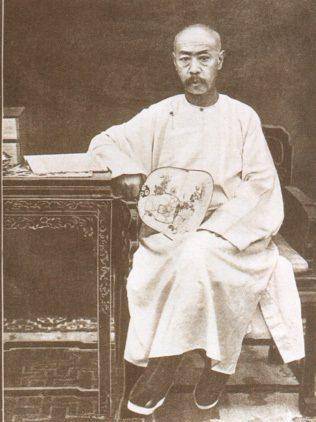 的事情不多说,《辛丑条约》之后,光绪二十九年,荣禄当时已经病死了,也