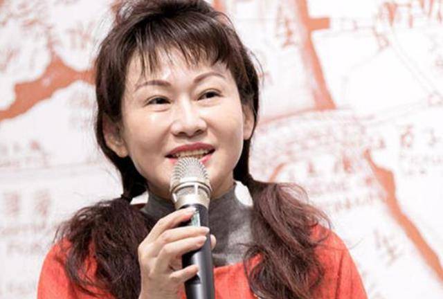 山东女首富:20年赚下500亿身家,一手掌控全球36%的玻尿酸市场