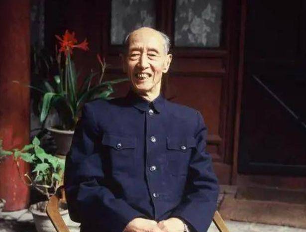 臧克家:高考数学交白卷,作文只写28字,校长拍桌:给我破格录取