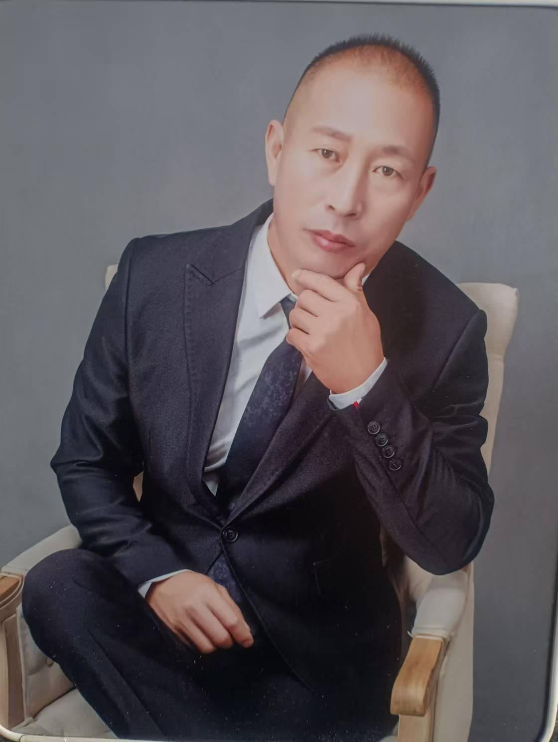 李林中国书法家协会会员