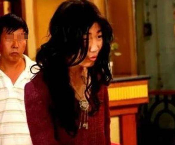 回顾懒人杨锁的"毁灭史",他的不幸遭遇,远比你想得更恶劣