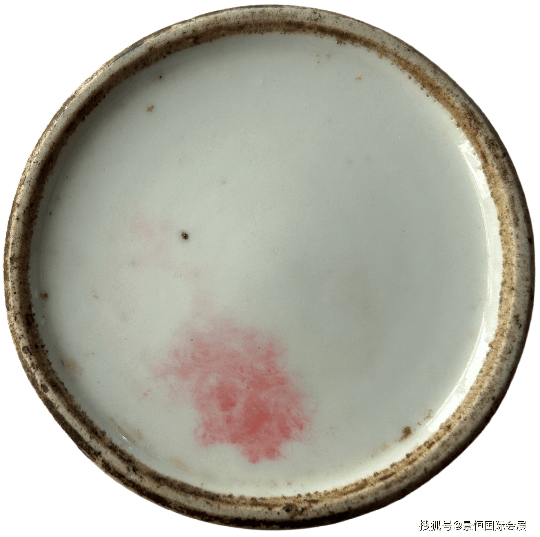 清胭脂盒可谓数千年胭脂盒历史的巅峰,特别是贵族阶层对盛放脂粉的