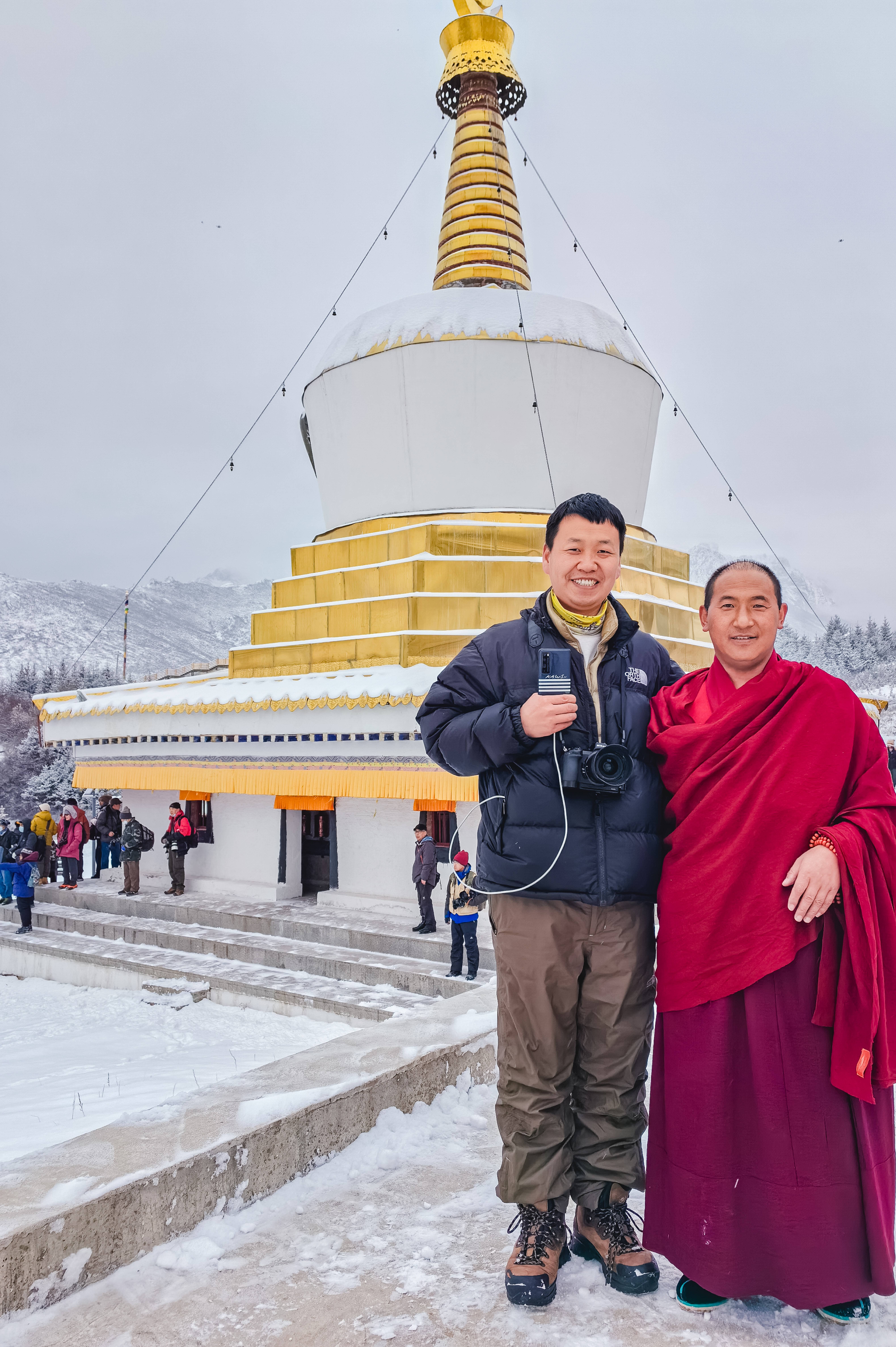 一场跨越山河的震撼之旅:亲赴甘南郎木寺晒佛节现场